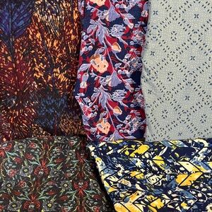 LuLaRoe Tall & Curvy legging Colorful Patterns
